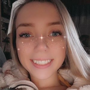 Meet your Posher, Brianna